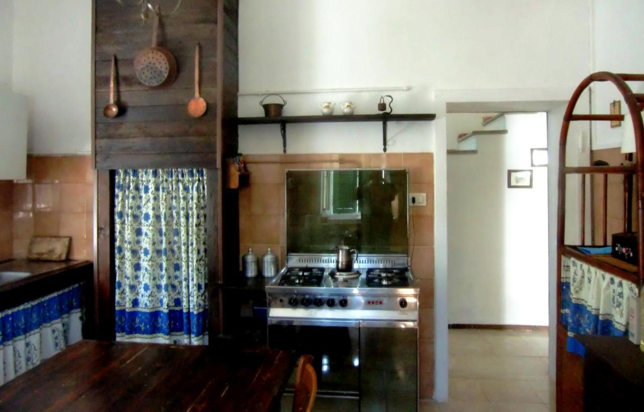 Ca' Perucci Hostal Urbino Exterior foto