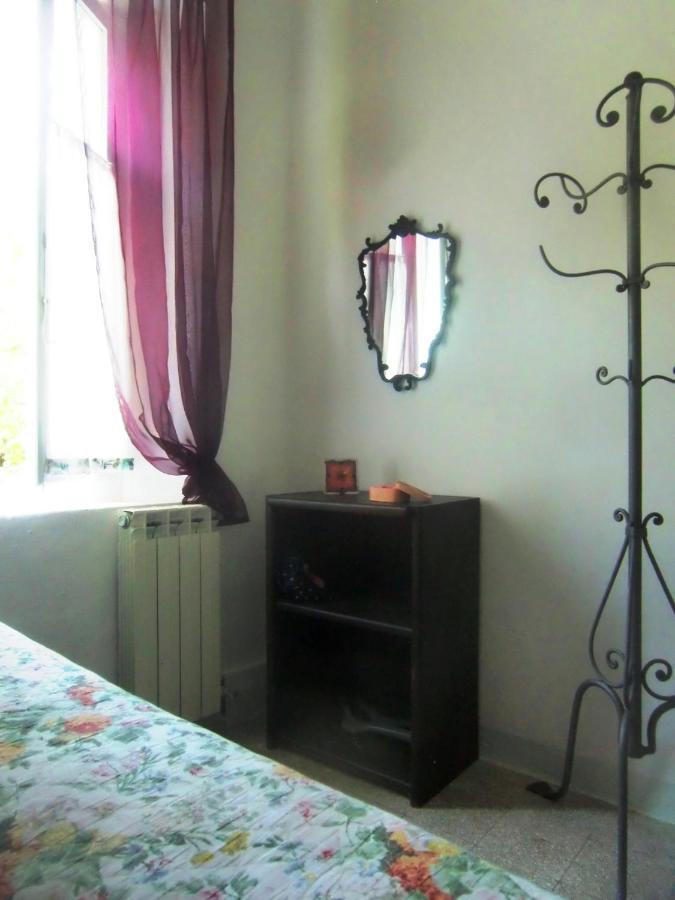 Ca' Perucci Hostal Urbino Exterior foto